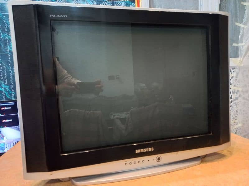 Samsung Television . 3