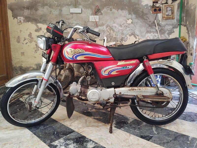 YAMAHA Dhoom YD-70 0