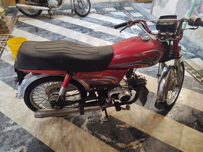 YAMAHA Dhoom YD-70 5