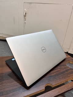 Dell Precision 5530, i7-8th, 16gb ram, 512GB nvme