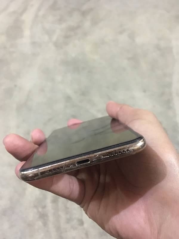 iPhone XS Max 256gb PTA dual physical 1
