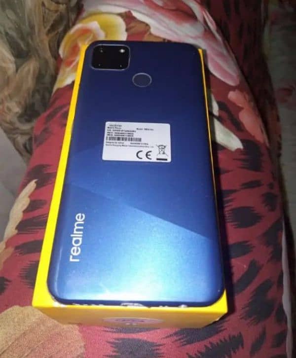 realme c12  3/32with box 1