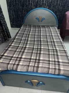 Single deco bed for sale with mattress