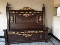 King Size Bed with dressing table