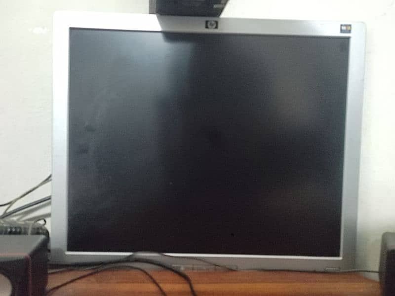 hP LCD for sale 3