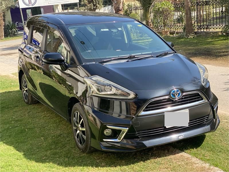 Toyota Sienta 2016 2