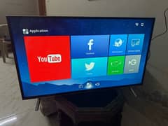 40 inch Smart Tv