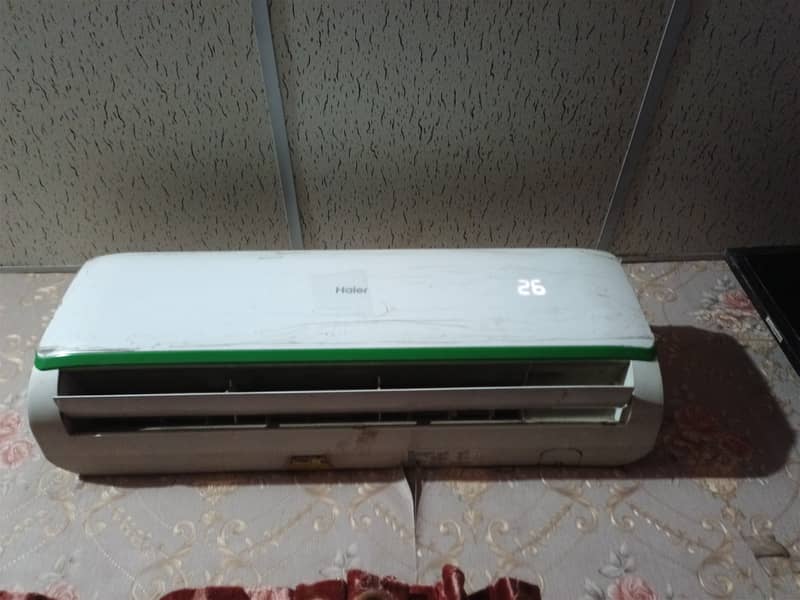 1 ton split ac for sale gas need to refill korangi 0