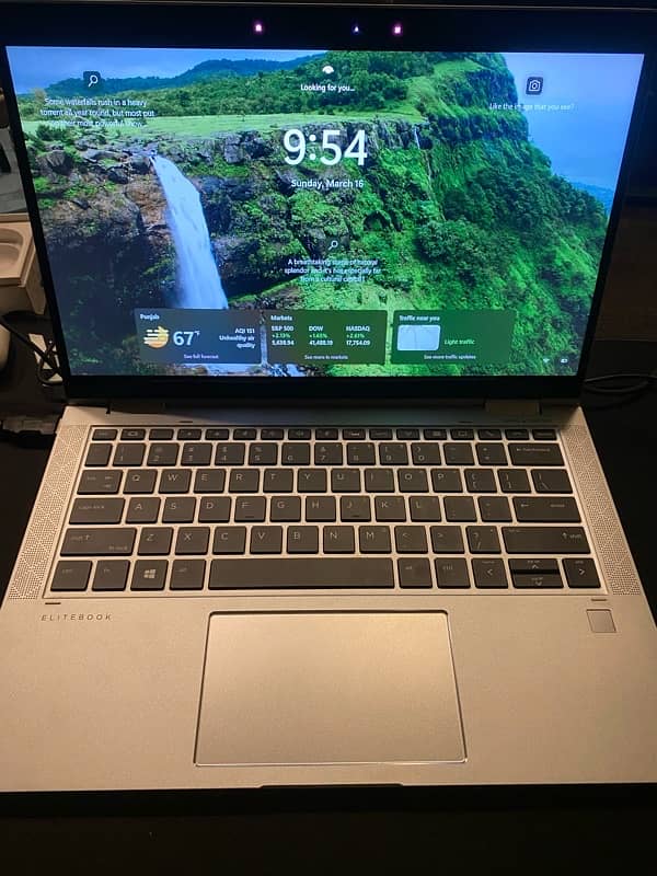 hp 1030 G4 i5 8th gen 0