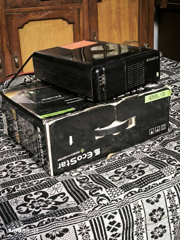 ecostar E720i series inverter ups  saaf condition 3