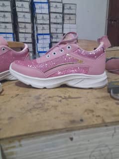 Baby shoes available in low Price