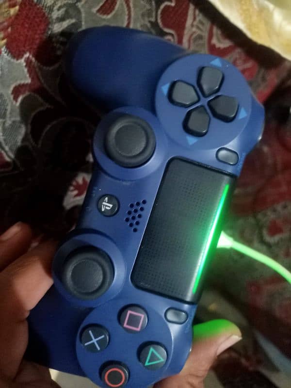 PS4 controller 0