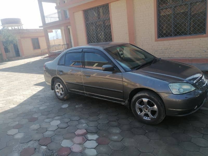 Honda Civic EXi 2004 4