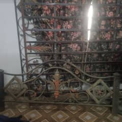 Heavy iron Punjab made bed