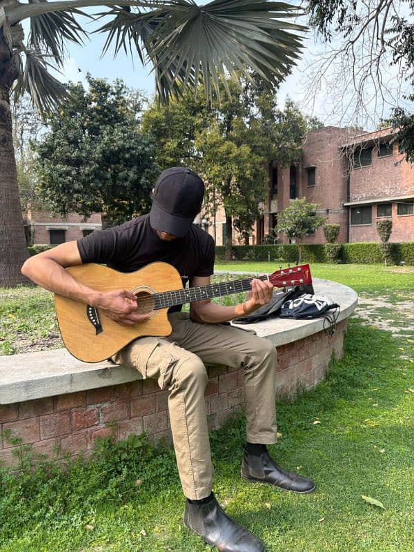 acoustic guitar for sale along with free capo and guitar 5 picks 0
