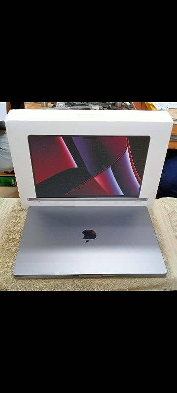 MacBook M2 Pro 2023 16GB 512GB 16" Display MNW83LL/A With Box 0