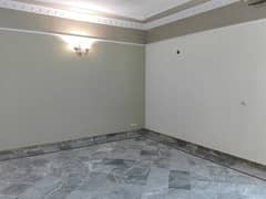 Good 1 Kanal Upper Portion For rent In Marghzar Officers Colony