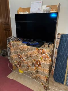 Wooden Computer Table