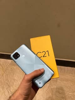 Realme C21