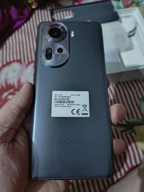 oppo reno11 5G 1