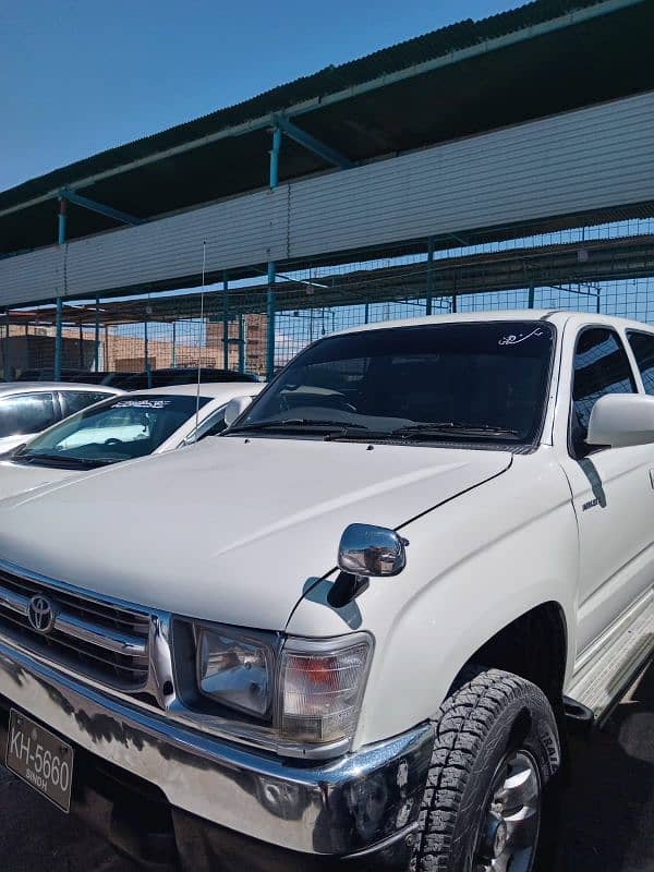 Toyota Pickup 1998 3