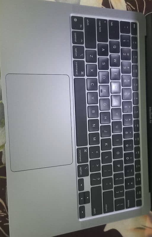 macbook air m1 2020 1