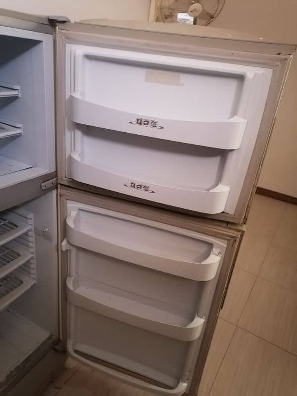 PEL Fridge Jumbo size 5