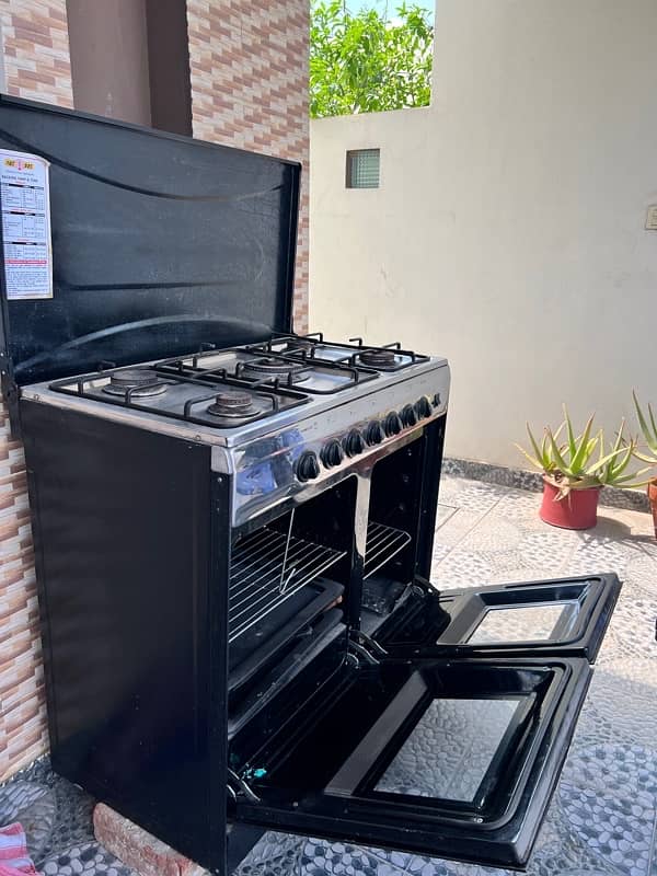 Oven with 5 burners 3