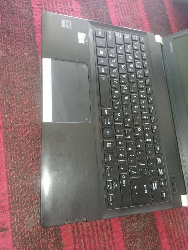 Dynabook core i5 1