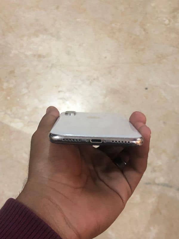 iPhone x 64gb pta 3