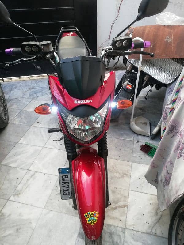 Suzuki GR150 2022 4