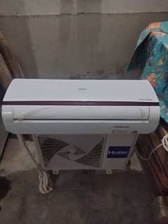 Haier 1 ton DC inverter AC urgent sale