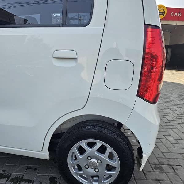 Suzuki Wagon R 2023 6