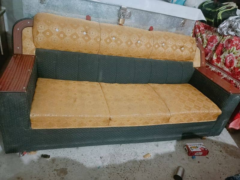 3 piecs sofa set 1