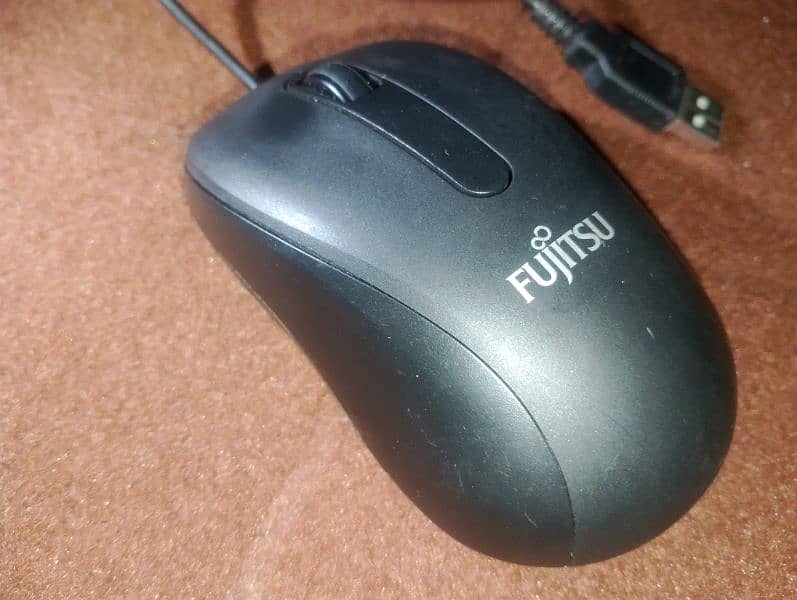 Fujitsu  USB   Mouse is ideal  for office, home 1