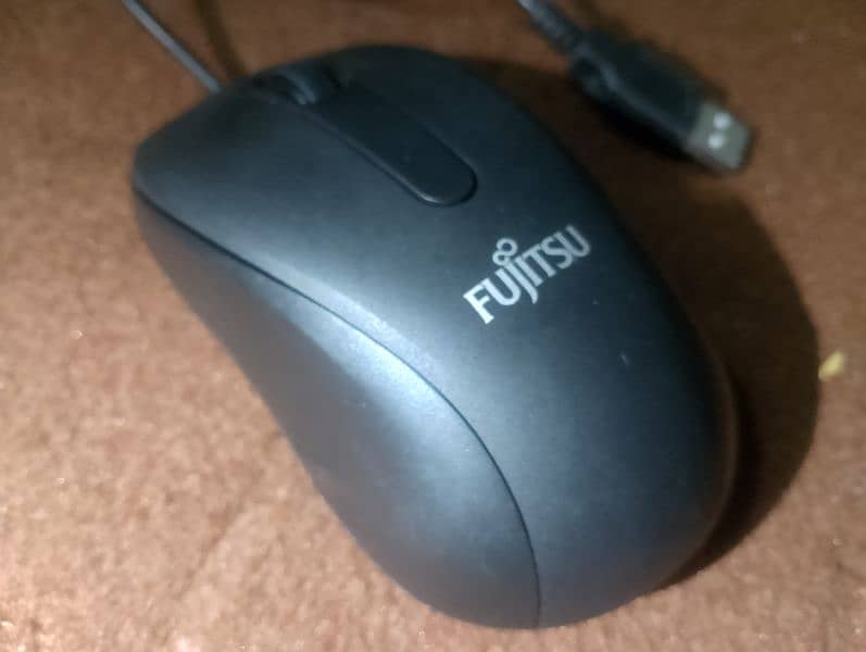 Fujitsu  USB   Mouse is ideal  for office, home 3