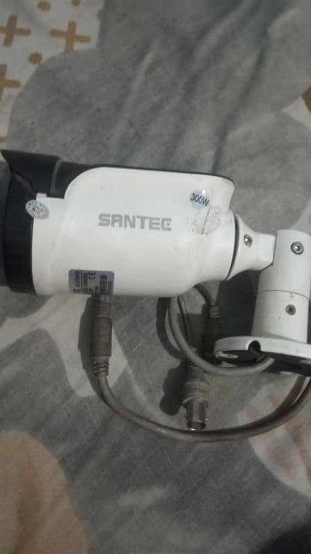 Mhk 4 Chanel DVR with hard 500 GB and 2 camera santac 8