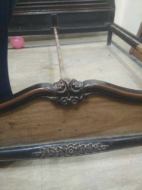 wooden bed 2