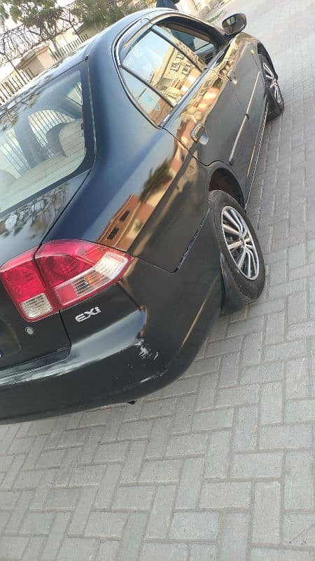 Honda Civic EXi 2006 4