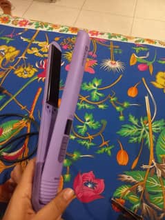 Selling my new straightner since i got a new one!