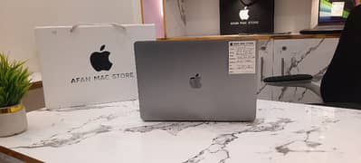 Macbook Pro M2 13.6 inch 16Gb Ram 256Gb Ssd