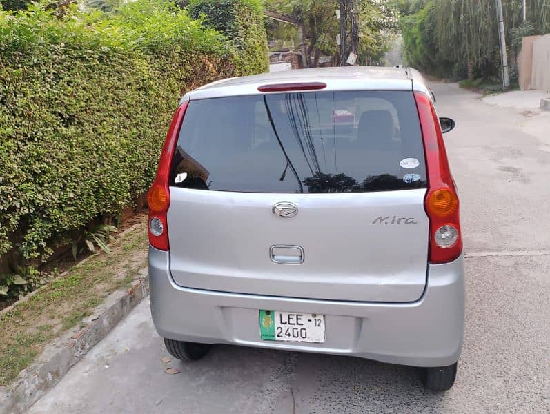 Daihatsu Mira 2009 4