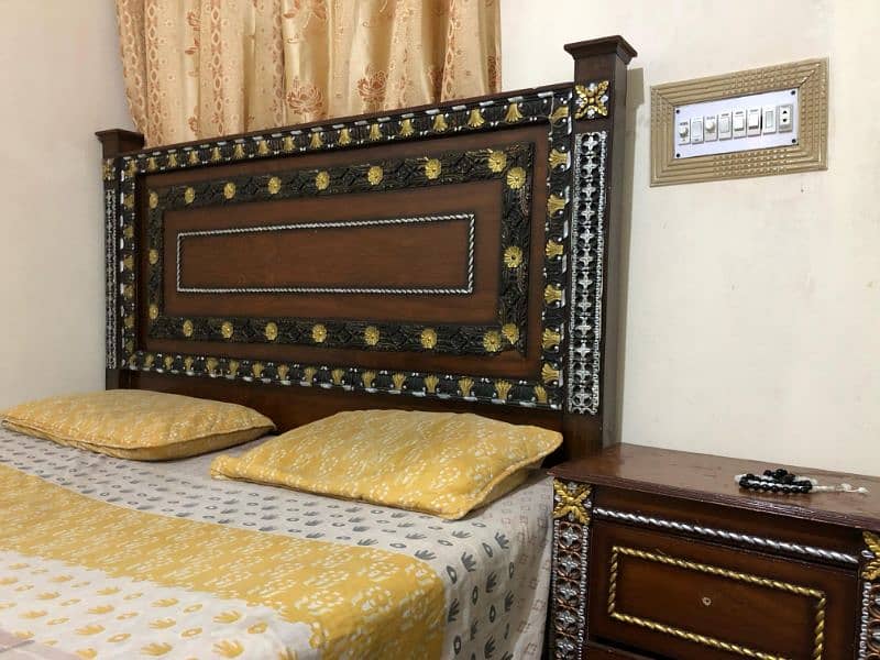 Double Bed For Sale 7