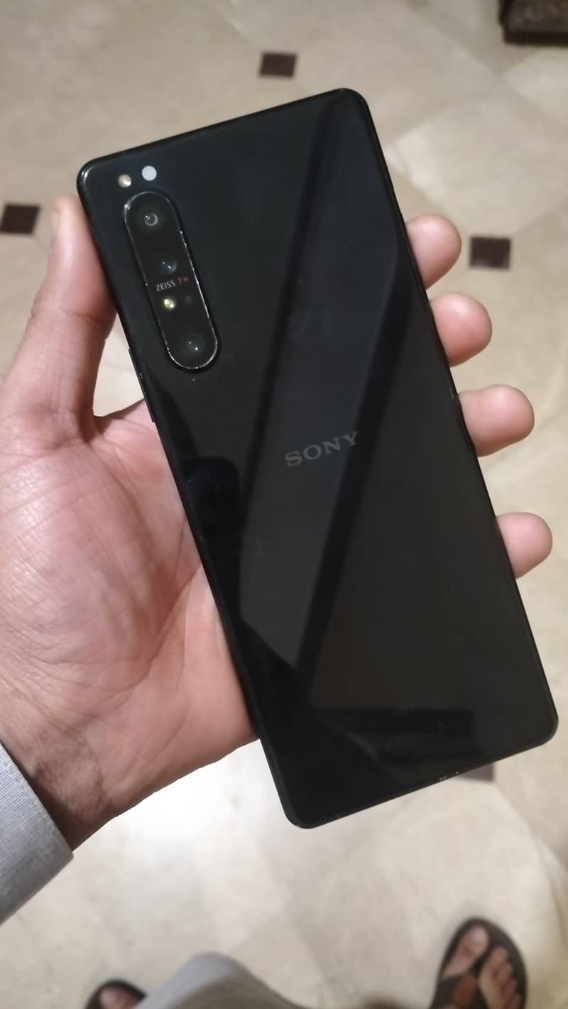 Sony XPERIA  1 MARK 2 2