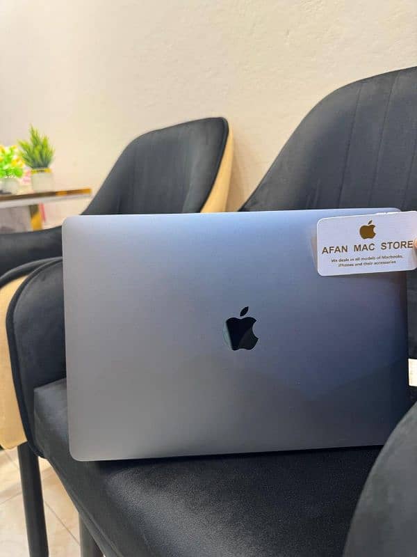 Macbook Pro,Air M1 M2 M3 M4 13 14 15 16 inch 16,32Gb Ram256,512,1Tbssd 10