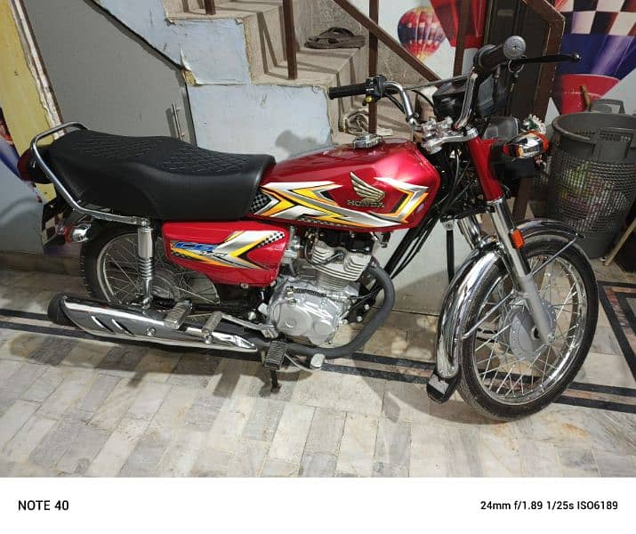 HONDA 125      2025 3