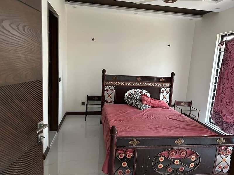Wrought Iron king size bed 0