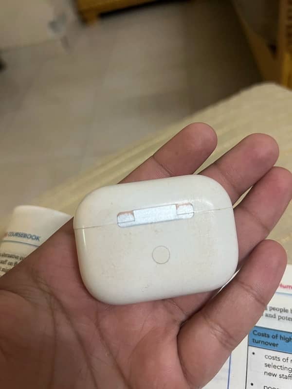 REALME AIRPODS PRO 4