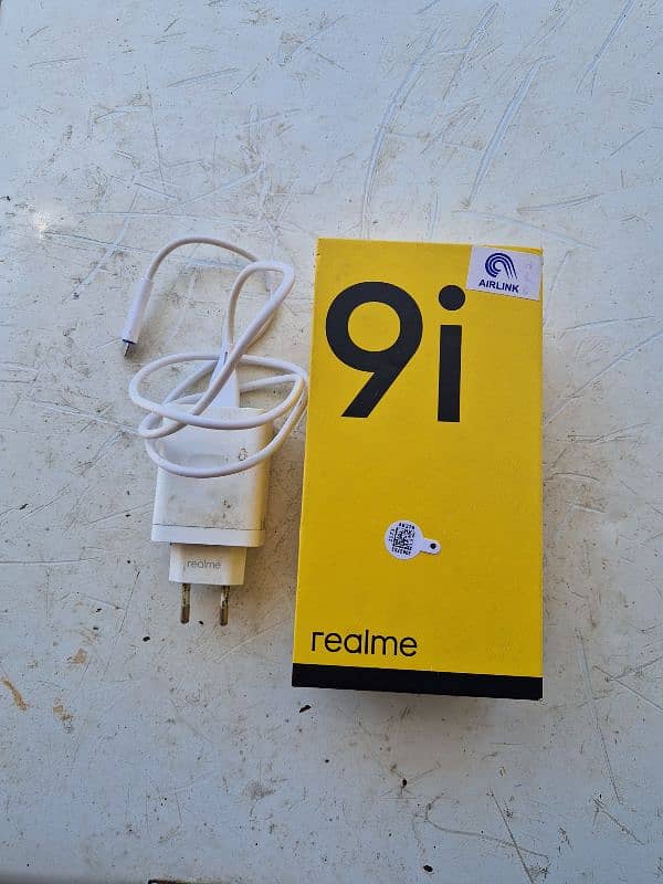 Realme 9i for sale. 4