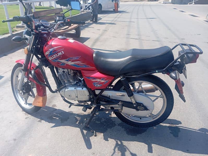 suzuki gs150 se 8